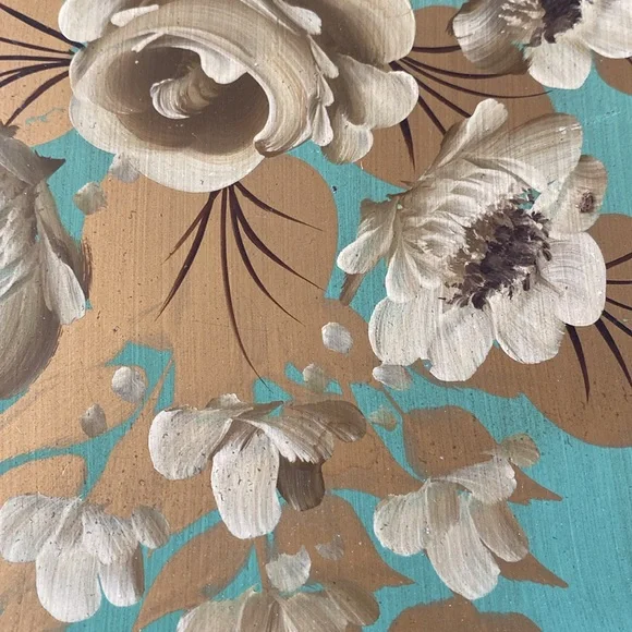 In great vintage condition 1959 hand painted mint green and gold tray . - Picture 2 of 8